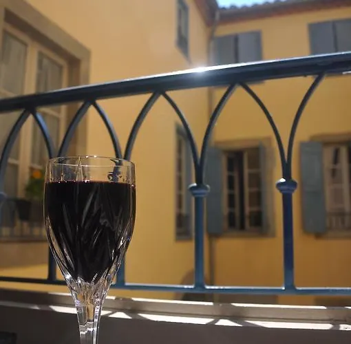 아파트 Apartment Albert